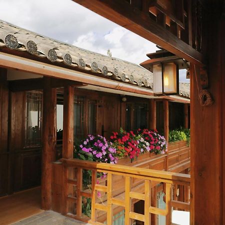 Ferienwohnung Xiluxiaoxie Saturday 3Nights Airport Free Transfer Lijiang  Exterior foto