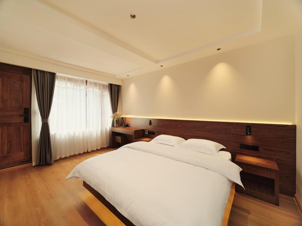 Ferienwohnung Xiluxiaoxie Saturday 3Nights Airport Free Transfer Lijiang  Exterior foto