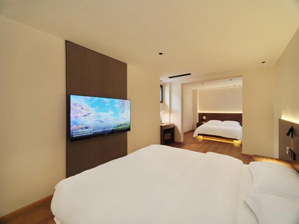 Ferienwohnung Xiluxiaoxie Saturday 3Nights Airport Free Transfer Lijiang  Exterior foto