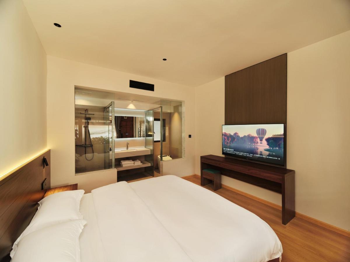 Ferienwohnung Xiluxiaoxie Saturday 3Nights Airport Free Transfer Lijiang  Exterior foto