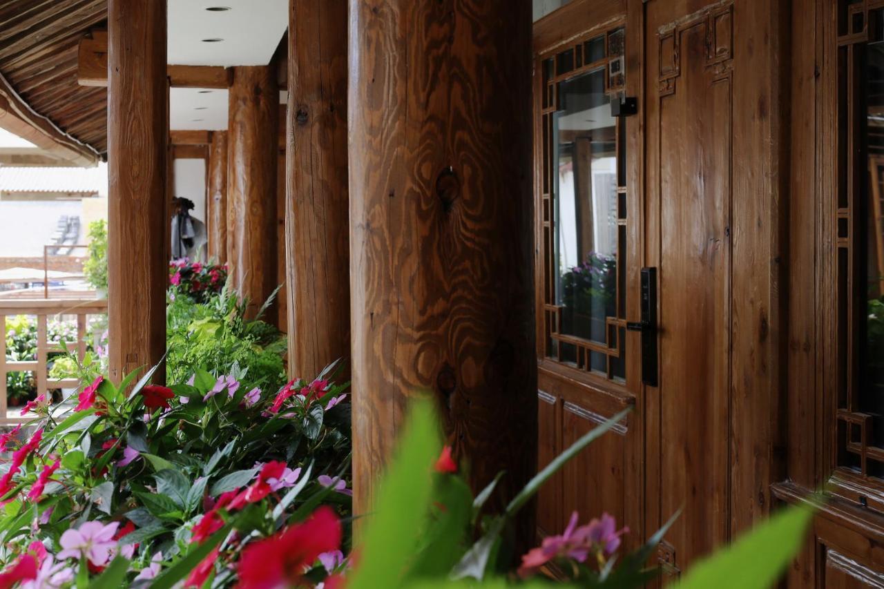 Ferienwohnung Xiluxiaoxie Saturday 3Nights Airport Free Transfer Lijiang  Exterior foto