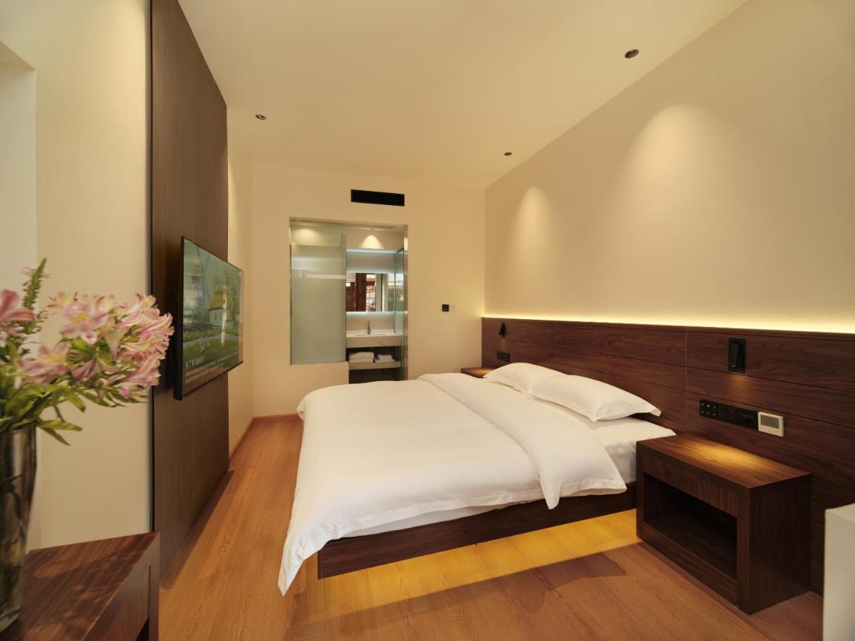 Ferienwohnung Xiluxiaoxie Saturday 3Nights Airport Free Transfer Lijiang  Exterior foto