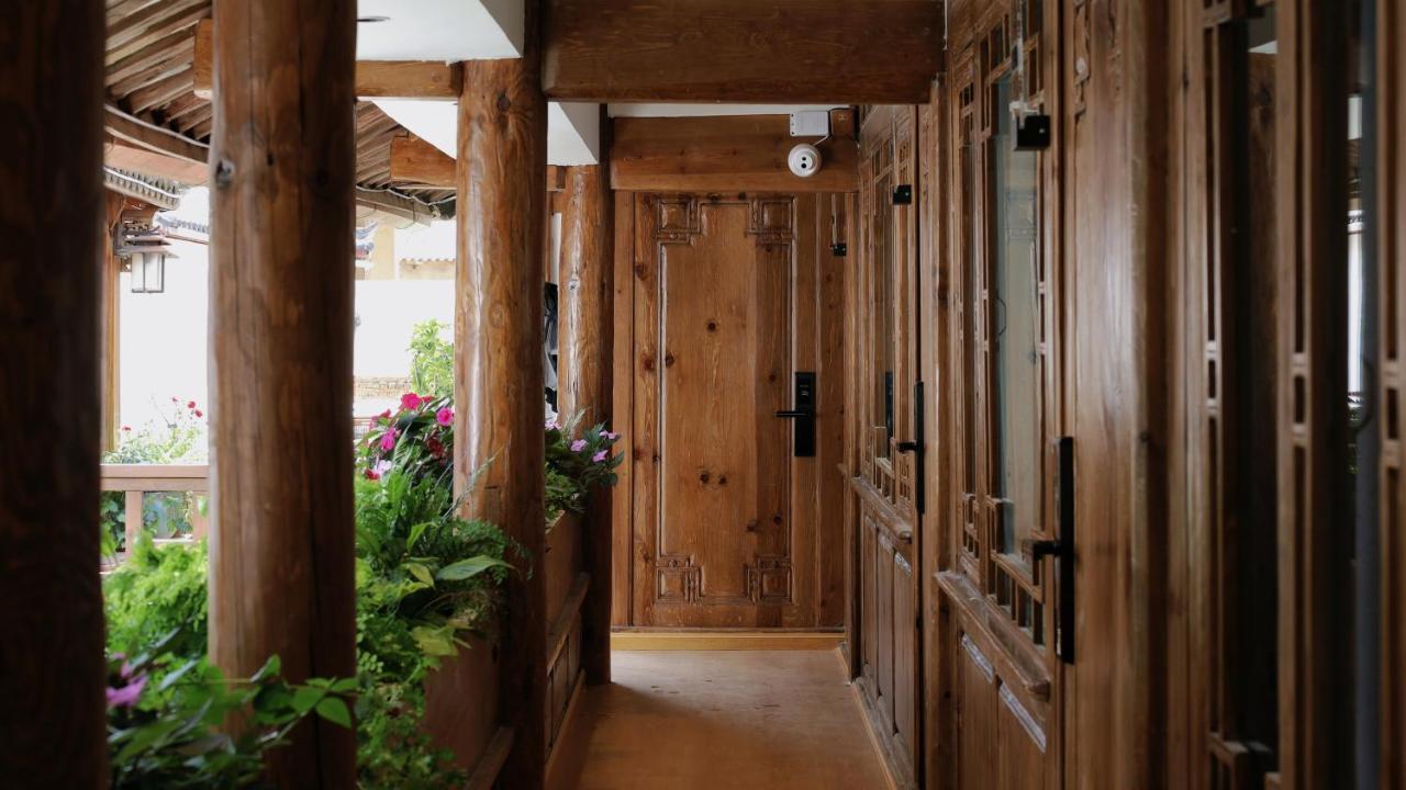 Ferienwohnung Xiluxiaoxie Saturday 3Nights Airport Free Transfer Lijiang  Exterior foto