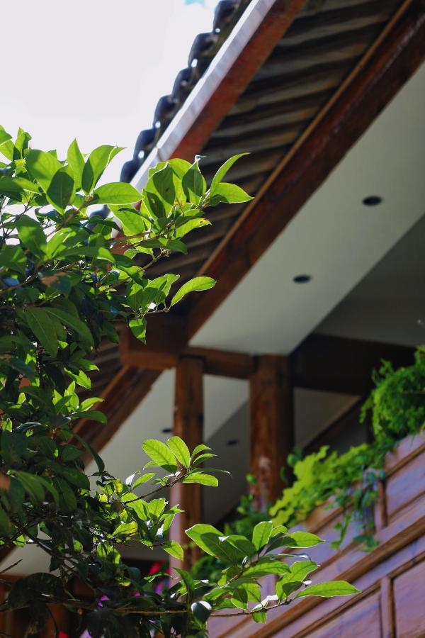 Ferienwohnung Xiluxiaoxie Saturday 3Nights Airport Free Transfer Lijiang  Exterior foto